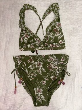Time and Tru Olive Green Floral Ruffle High-Waist Bikini